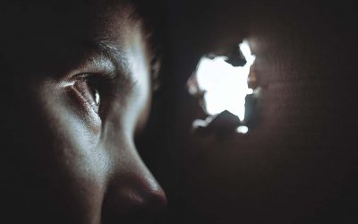 Qué es el Síndrome de la cabaña y cómo superarlo con Mindfulness
